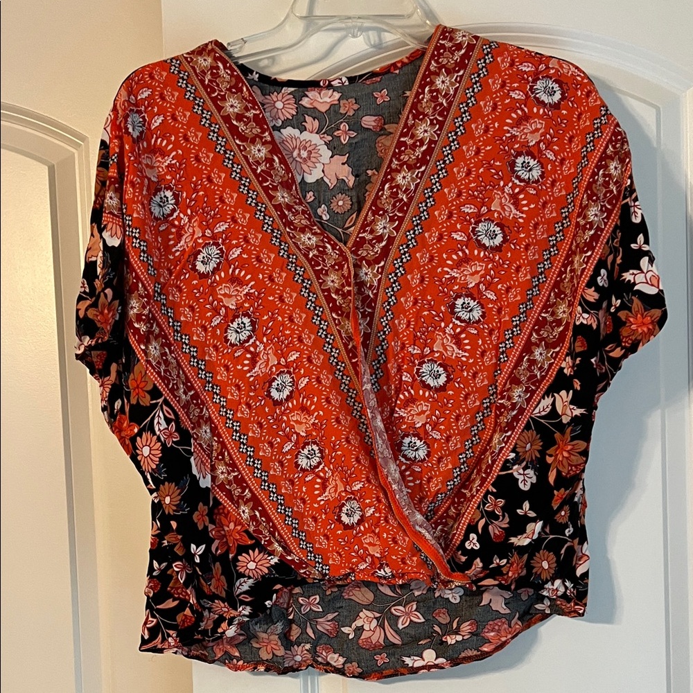 SHEIN Red and Black Floral V-Neck Blouse